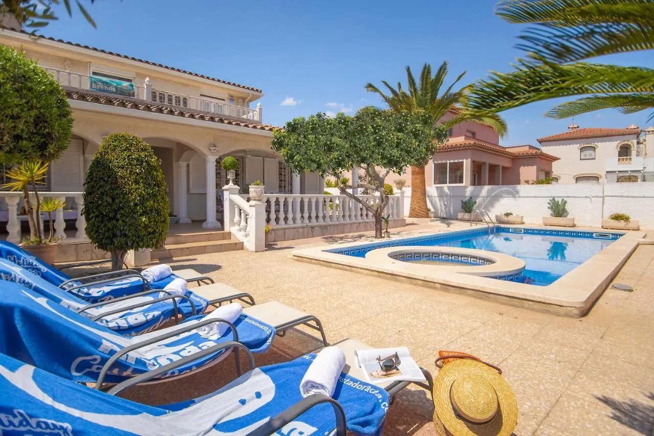Arenda Pino Alto Villa Lemon Miami Playa Spain