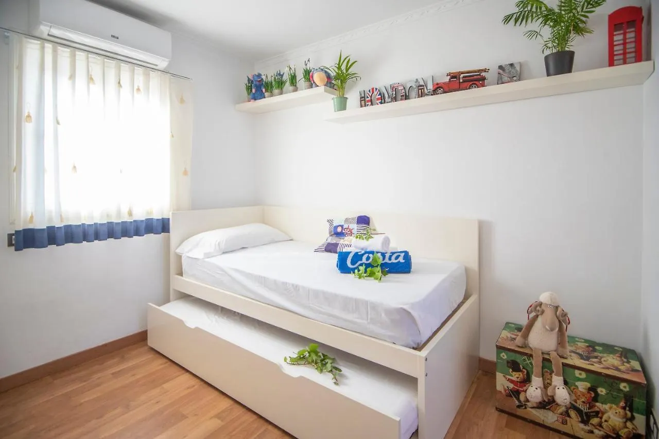 Arenda Pino Alto Villa Lemon Miami Playa Spain