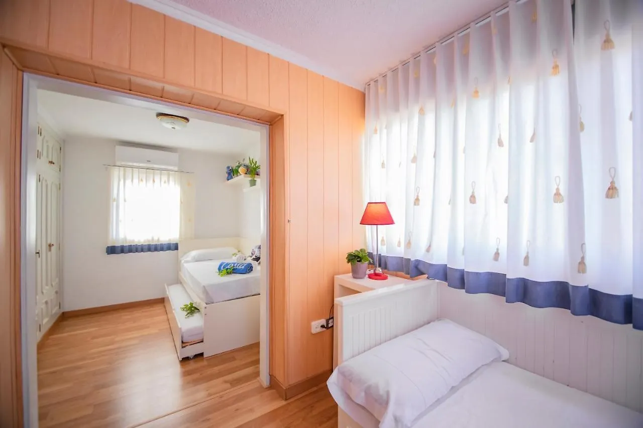 Arenda Pino Alto Villa Lemon Miami Playa 0*,  Spain