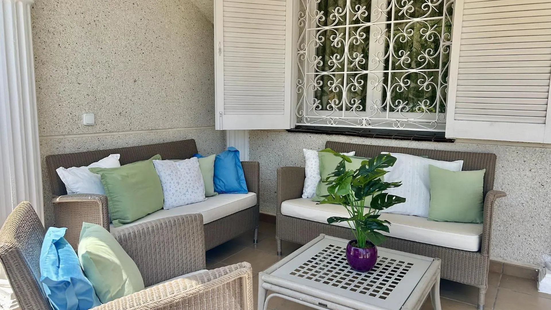 Arenda Pino Alto Villa Lemon Miami Platja  España